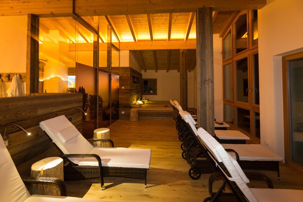 Hotel Alcialc ラ・ヴァッレ エクステリア 写真