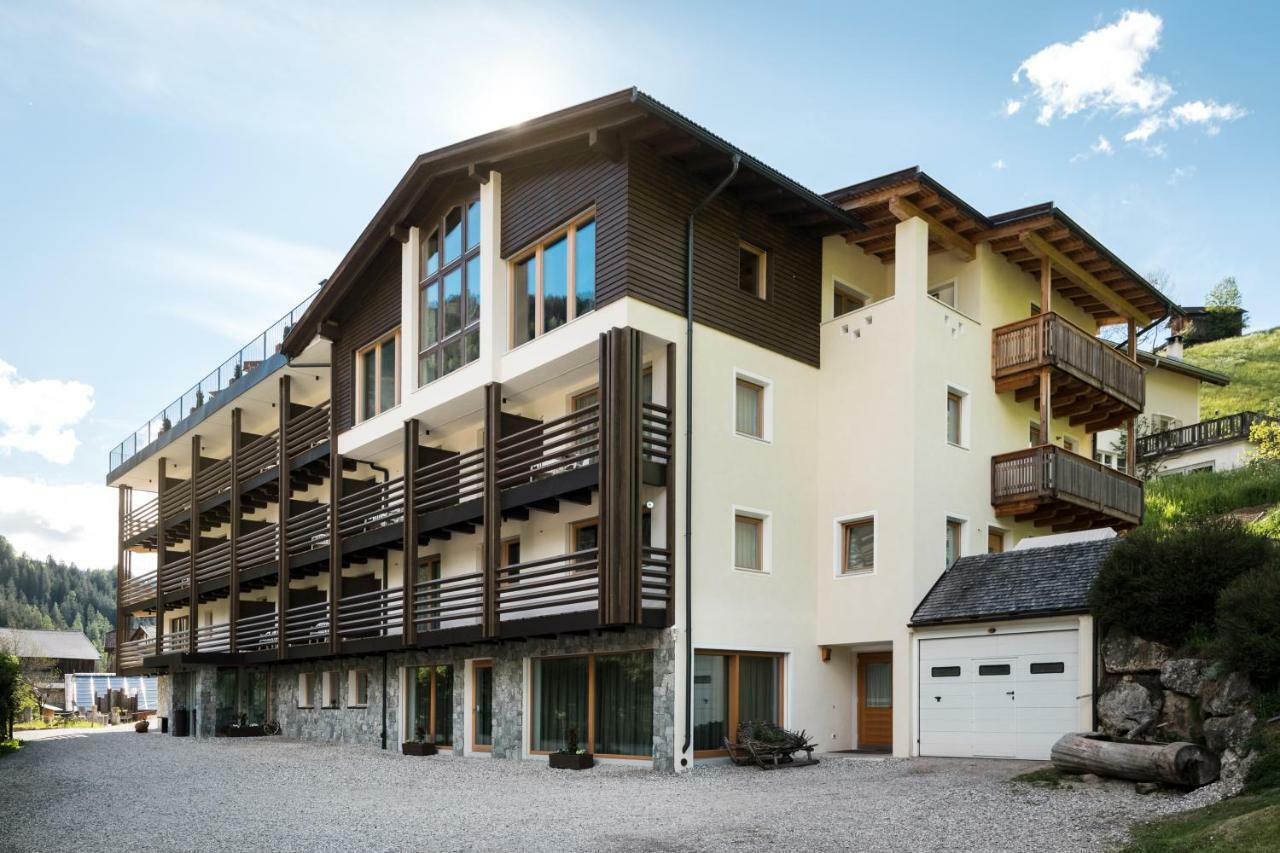 Hotel Alcialc ラ・ヴァッレ エクステリア 写真